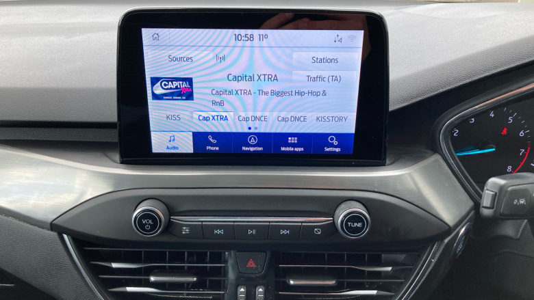 Ford Focus 1.0 EcoBoost 125 Titanium 5dr Petrol Hatchback